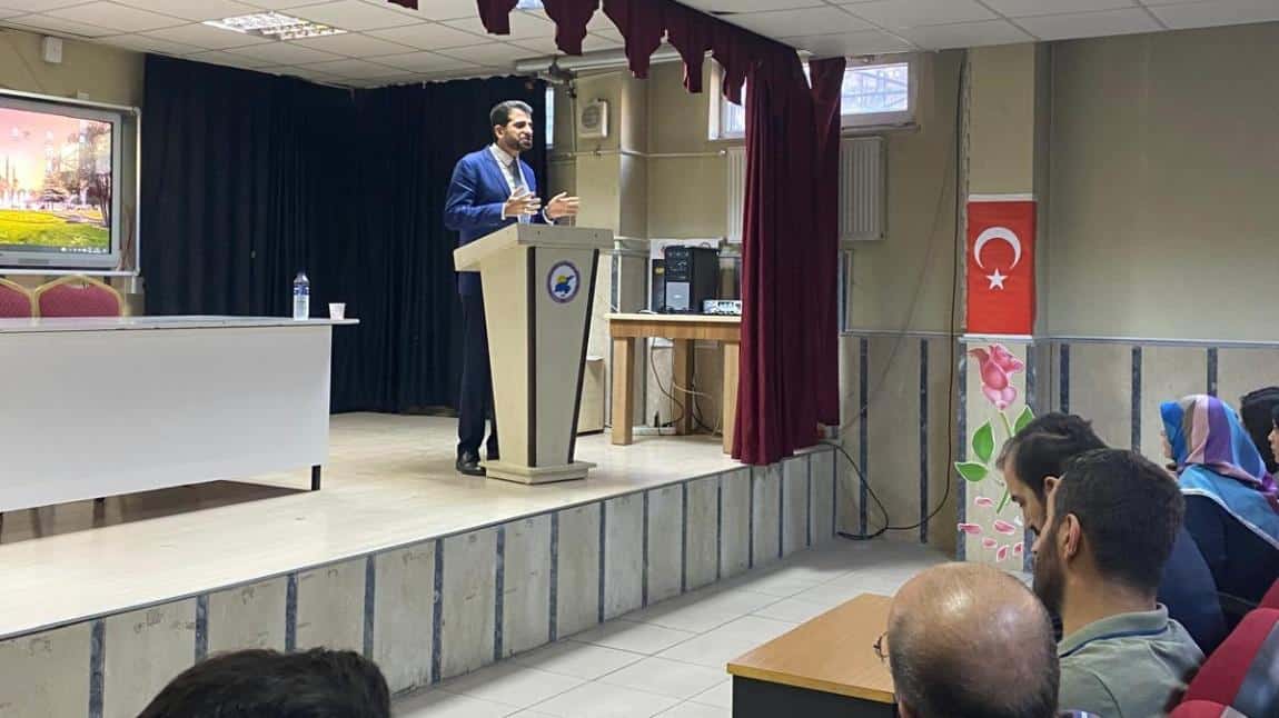 Şahsiyet İnşaası Semineri